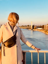 Laden Sie das Bild in den Galerie-Viewer, HUGO - Schulter- und Hüfttasche