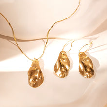 Laden Sie das Bild in den Galerie-Viewer, BOHO Creolen &amp; Kette