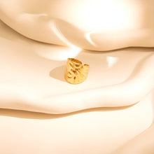 Laden Sie das Bild in den Galerie-Viewer, STRUCTURE Ring
