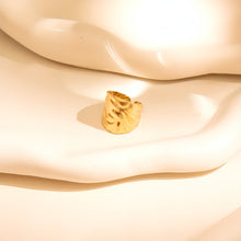 Laden Sie das Bild in den Galerie-Viewer, STRUCTURE Ring
