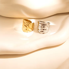 Laden Sie das Bild in den Galerie-Viewer, STRUCTURE Ring