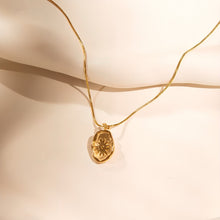 Laden Sie das Bild in den Galerie-Viewer, BOHO Creolen &amp; Kette