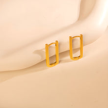 Laden Sie das Bild in den Galerie-Viewer, Eckige Rechteck Creolen ca. 20 mm x 10 mm