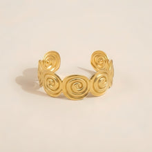Laden Sie das Bild in den Galerie-Viewer, SPIRAL Armreif