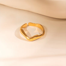 Laden Sie das Bild in den Galerie-Viewer, SWING Ring