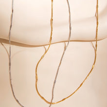 Laden Sie das Bild in den Galerie-Viewer, SUPERFEINE 1mm Kette mit Struktur