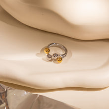 Laden Sie das Bild in den Galerie-Viewer, BALL Bicolor Ring