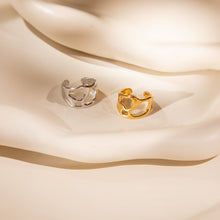 Laden Sie das Bild in den Galerie-Viewer, CUT Ring