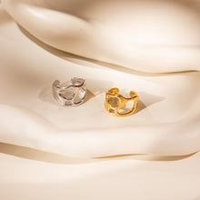 Laden Sie das Bild in den Galerie-Viewer, CUT Ring