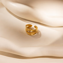 Laden Sie das Bild in den Galerie-Viewer, FLOW Bicolor Ring