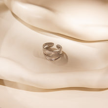 Laden Sie das Bild in den Galerie-Viewer, FLOW Bicolor Ring