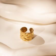 Laden Sie das Bild in den Galerie-Viewer, STRUCTURE BOLD Ring