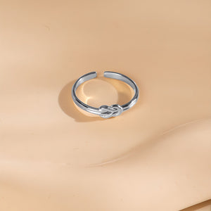 Größenverstellbarer KNOT Ring