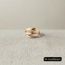 Laden Sie das Bild in den Galerie-Viewer, Fine Round TRIPLE Ring