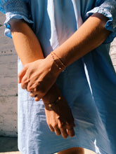 Laden Sie das Bild in den Galerie-Viewer, Kugel ARMBAND