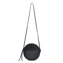 Laden Sie das Bild in den Galerie-Viewer, RUT - Runde Schultertasche