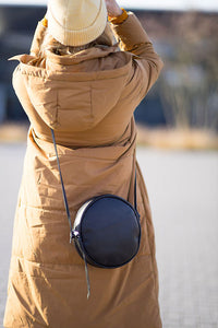 RUT - Runde Schultertasche