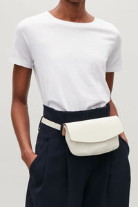 Gürteltasche mit abnehmbaren Gürtel