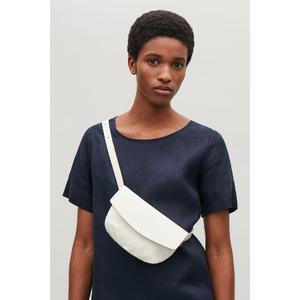 Gürteltasche mit abnehmbaren Gürtel